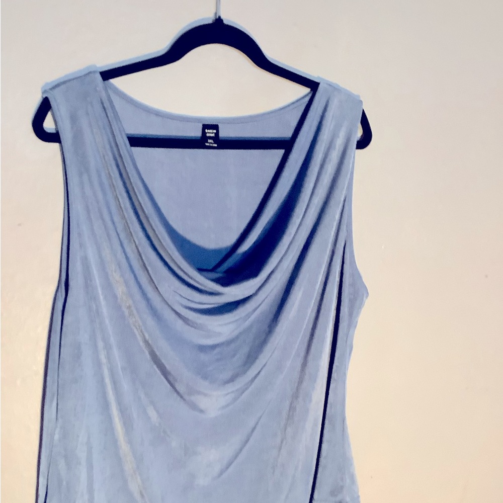 Plus size blue Tank top.